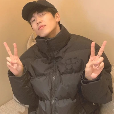头像男生 真人 男孩
