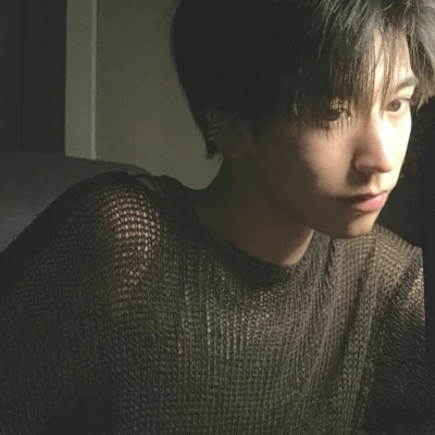 头像男生 真人 男孩