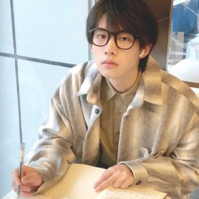 2025年个性头像高清男