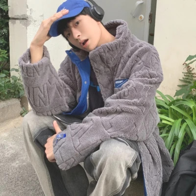 2025最帅美化版男生头像