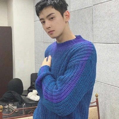 2025全网最火的头像图片男生