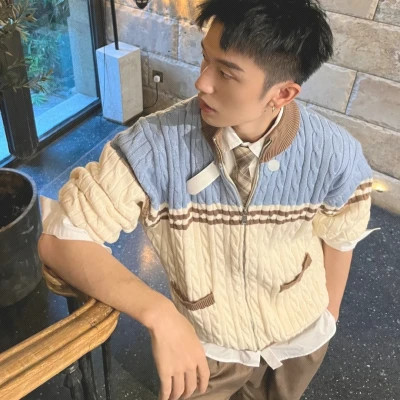 2025全网最火的头像图片男生