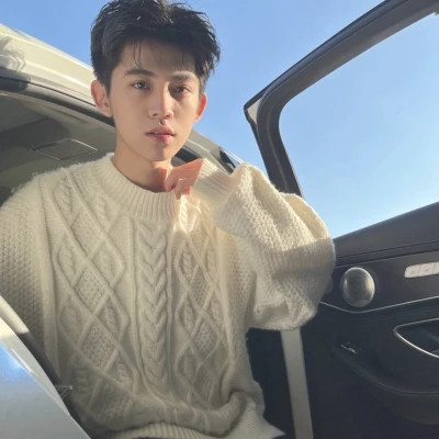真人头像2025最新款男生