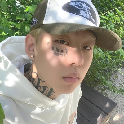 2025男生头像冷酷帅气新款高清真人