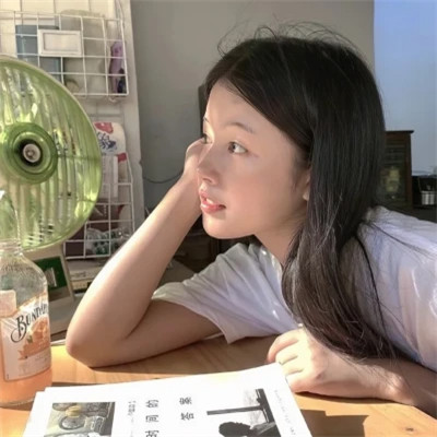 2025最新高清女孩女生头像图片