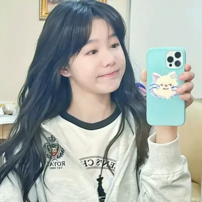 2025最新高清女孩女生头像图片
