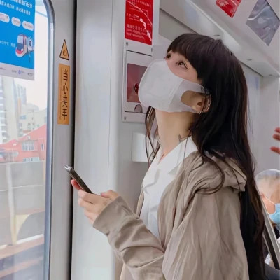 2025高清限定的好看女生头像