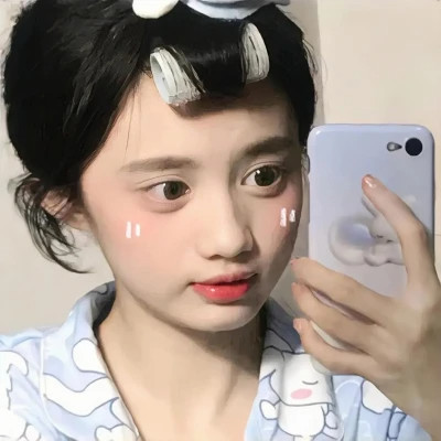2025高清限定的好看女生头像