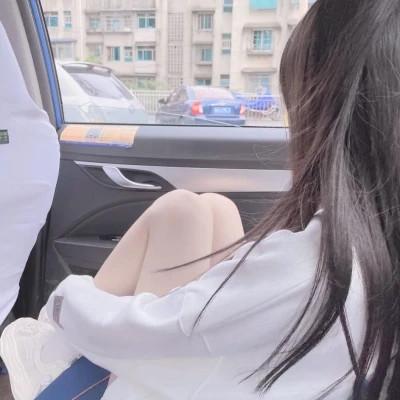 2025高清限定的好看女生头像