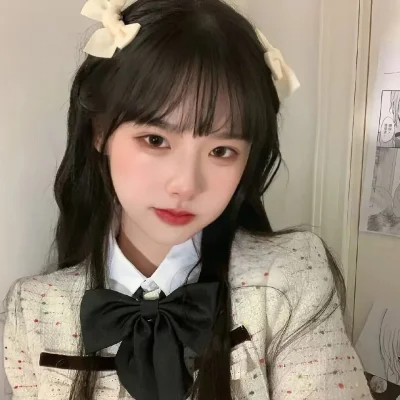 2025高清限定的好看女生头像