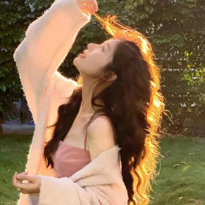 2025高清限定的好看女生头像