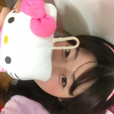 2025高清限定的好看女生头像