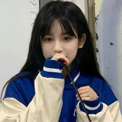 2025高清限定的好看女生头像