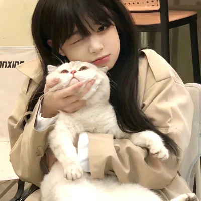 2025高清限定的好看女生头像