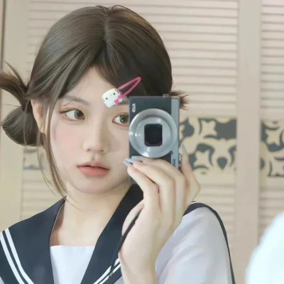 2025高清限定的好看女生头像
