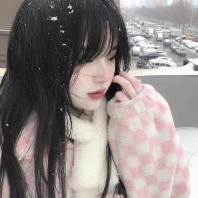 2025高清限定的好看女生头像