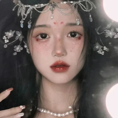 头像2025最火好看女高清图片
