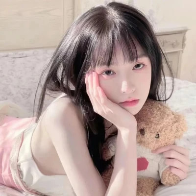 头像2025最火好看女高清图片