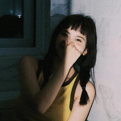 ins清新治愈超纯欲风女生头像