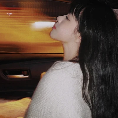 纯欲风女生头像ins氛围感意境图片