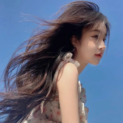 纯欲风女生头像ins氛围感意境图片