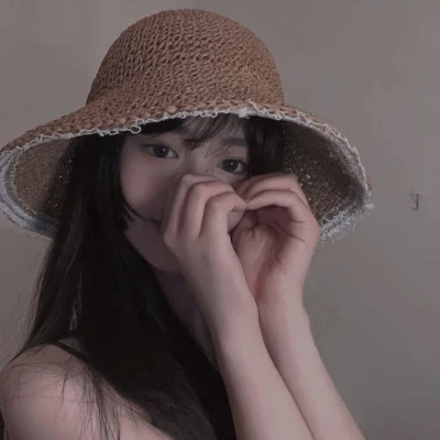 纯欲风女生头像ins氛围感意境图片