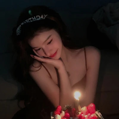 氛围感的女生微信头像