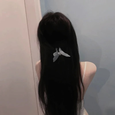 氛围感的女生微信头像