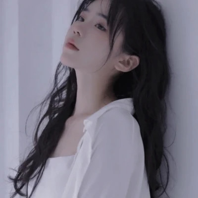 超有氛围感的温柔女生头像