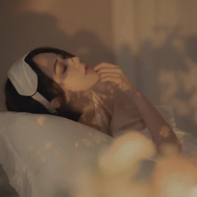 超有氛围感的温柔女生头像