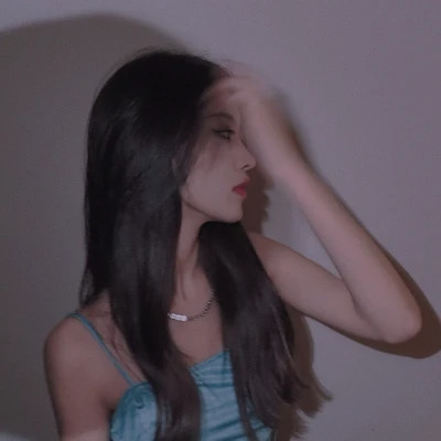 超有氛围感的温柔女生头像