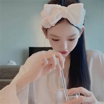 超有氛围感的温柔女生头像