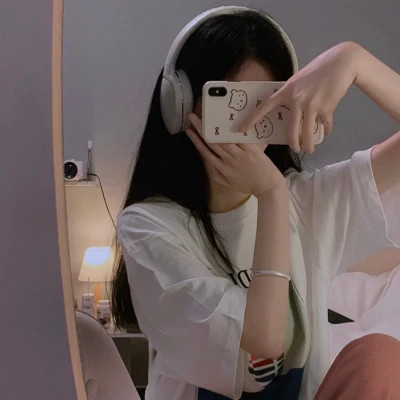 超有氛围感的温柔女生头像