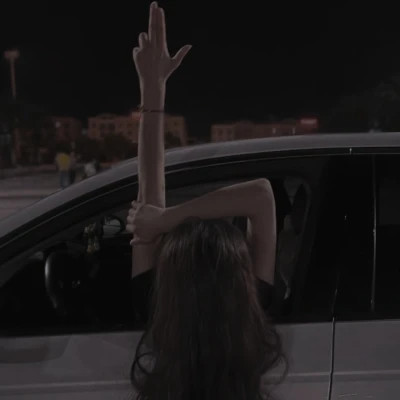 超有氛围感的温柔女生头像