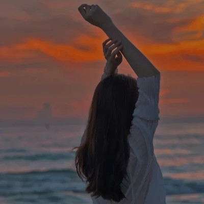 超有氛围感的温柔女生头像