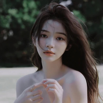 慵懒随意女生头像