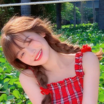 温柔唯美女生头像