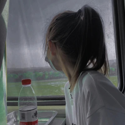 温柔唯美女生头像