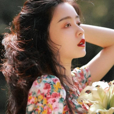 女生超有意境的绝美头像