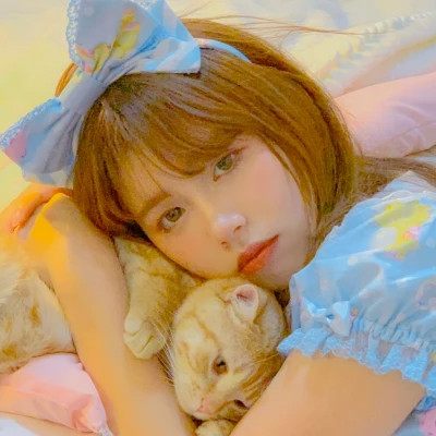 女生超有意境的绝美头像