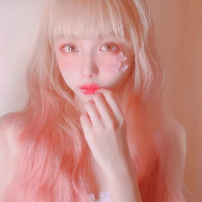 女生超有意境的绝美头像