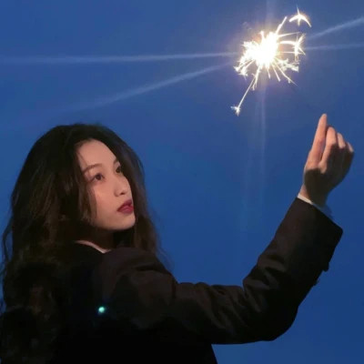 女生超有意境的绝美头像