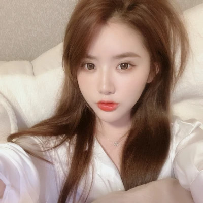 适合做头像的图片女生高清