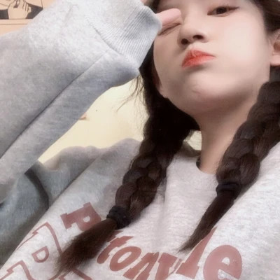 适合做头像的图片女生高清