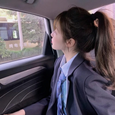 适合做头像的图片女生高清