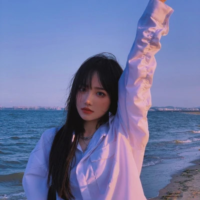 2025好看时尚又很高清的美女头像