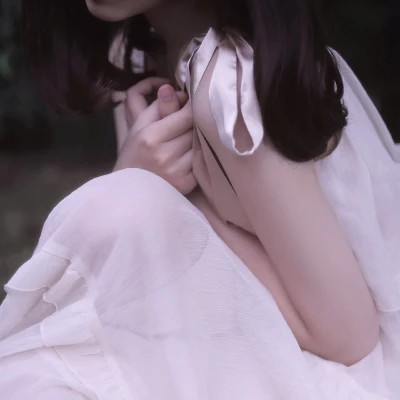 2025好看时尚又很高清的美女头像