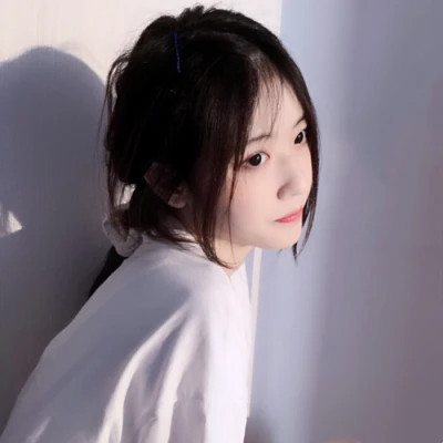 2025最新版限定的高清女生头像