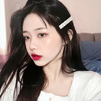 2025最新版限定的高清女生头像