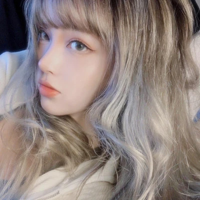 优质真人女生微信头像高清